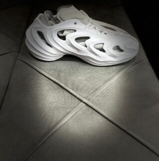 ADIDAS ADIFORM Q TAGLIA 42